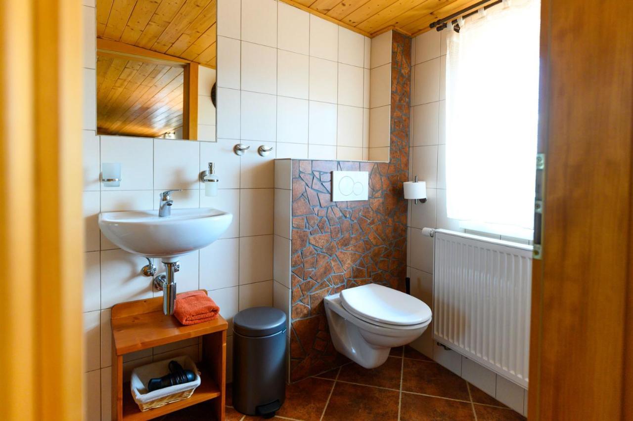 Penzion U Tri Ruzi Vrbice Exteriör bild