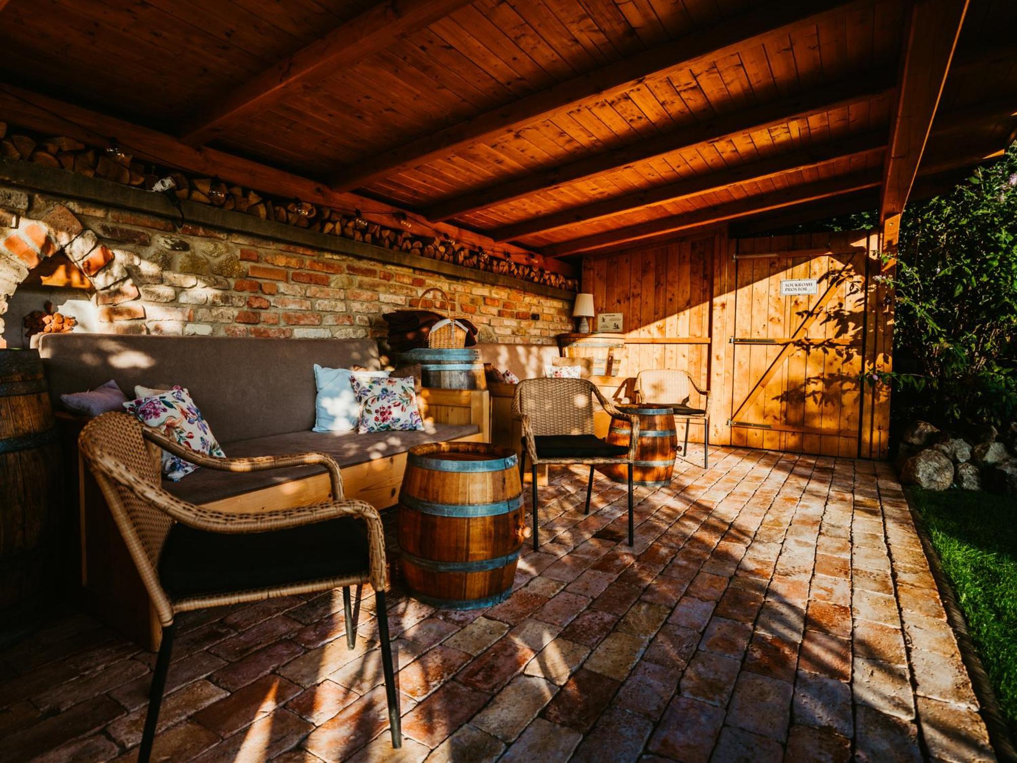 Penzion U Tri Ruzi Vrbice Exteriör bild
